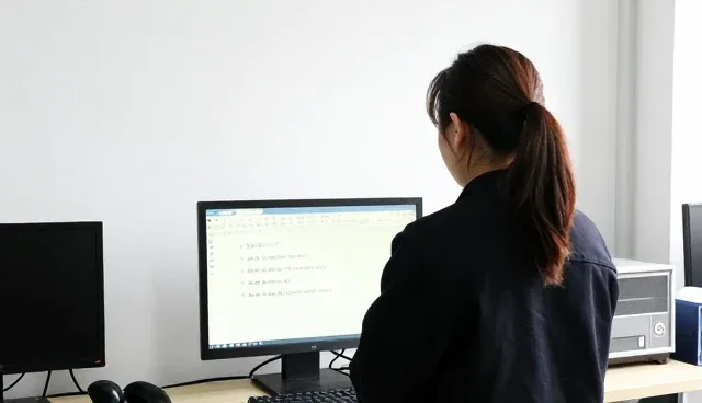 仓储保鲜技术在农资供应中的性能优化实践